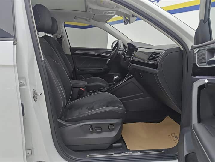 Фото 8 - Volkswagen Tayron