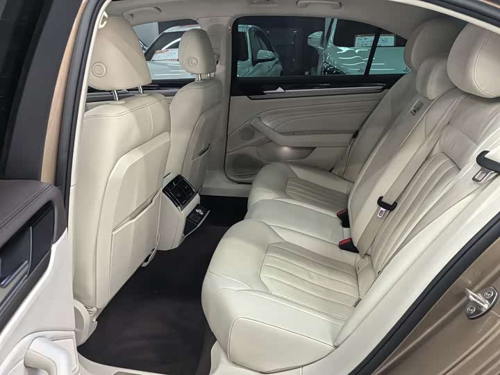 Фото 6 - Volkswagen Phideon