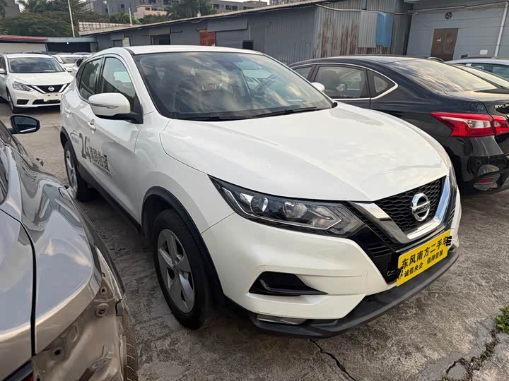 Фото 3 - Nissan Qashqai