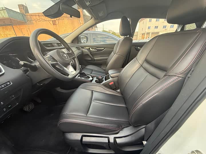 Фото 5 - Nissan Qashqai