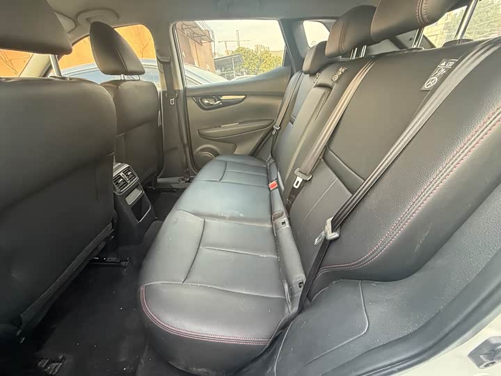 Фото 6 - Nissan Qashqai