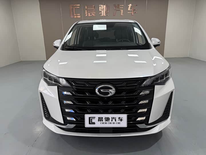 Фото 2 - GAC Trumpchi M6