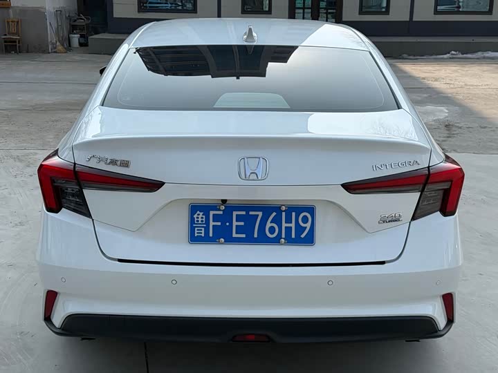 Фото 5 - Honda Integra