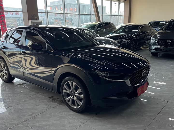 Photo 2 - Mazda CX-30