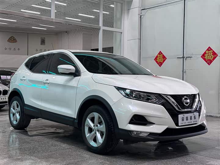 Фото 3 - Nissan Qashqai