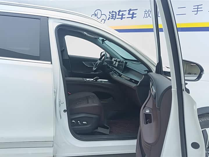 Фото 8 - Chery Tiggo 8 Pro