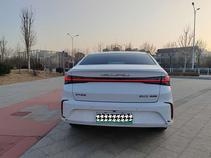 Фото 5 - Beijing EU5 Plus