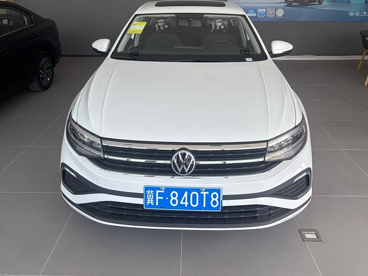 Фото 2 - Volkswagen Bora