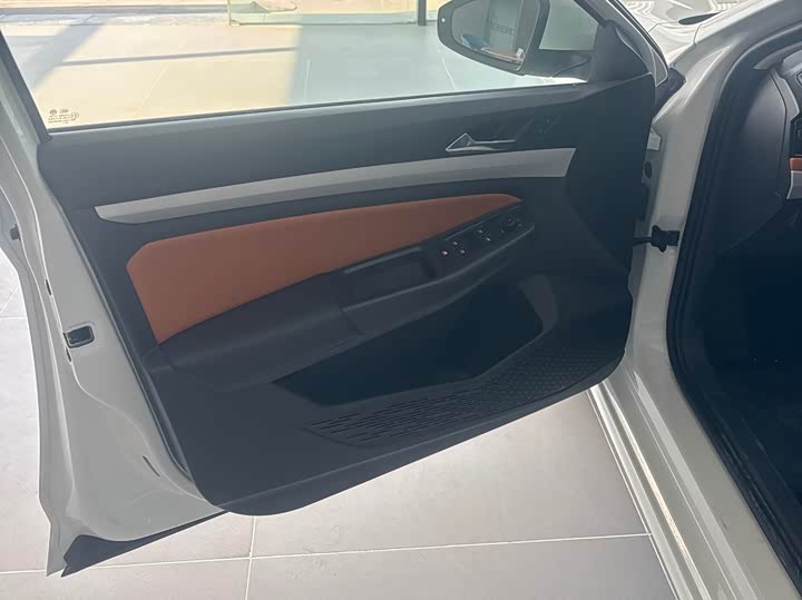 Фото 8 - Volkswagen Bora