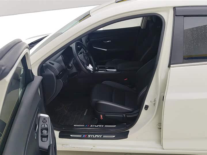 Фото 9 - Nissan Sylphy