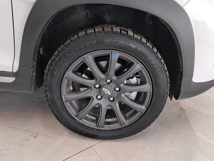Фото 6 - Chery Tiggo 3x