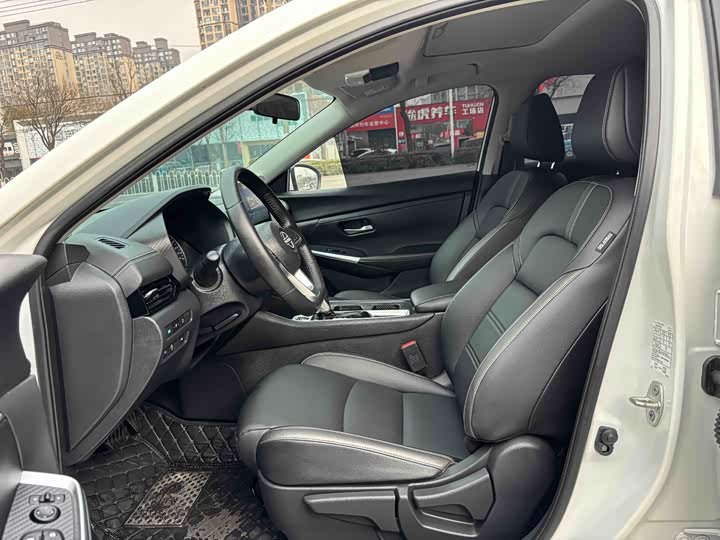 Фото 7 - Nissan Sylphy