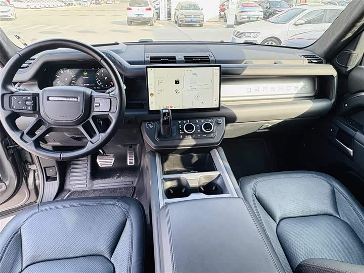 Фото 6 - Land Rover Defender