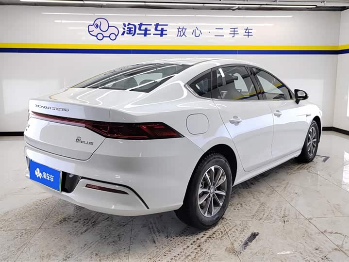 Фото 3 - BYD Qin Plus
