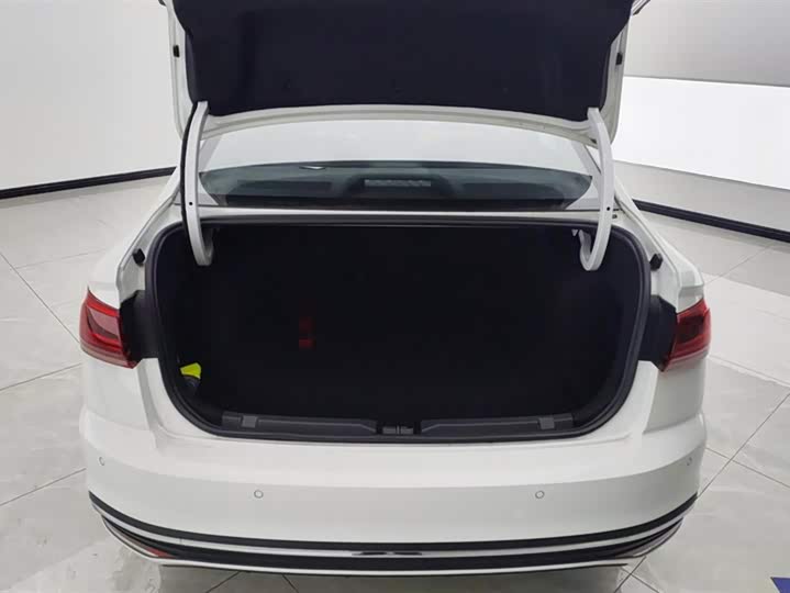 Фото 4 - Volkswagen Bora