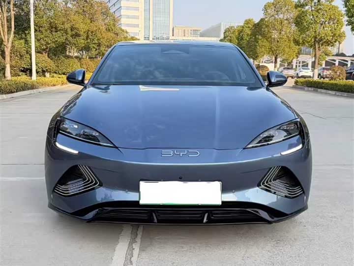 Фото 2 - BYD Seal