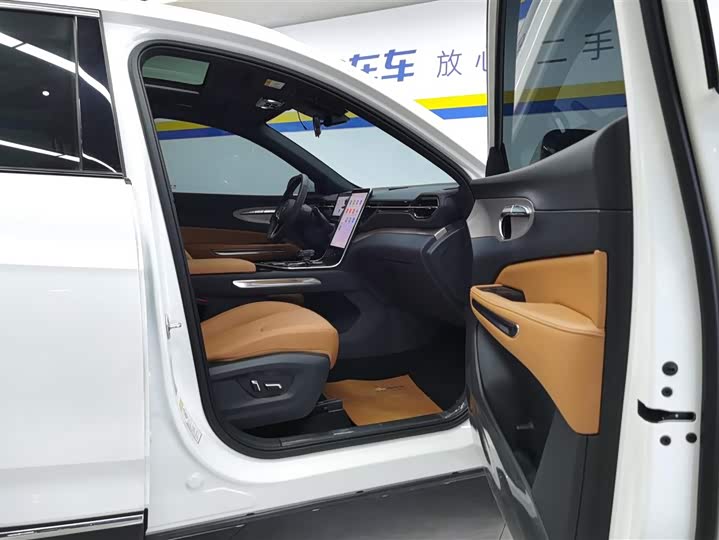 Фото 8 - Bestune T90