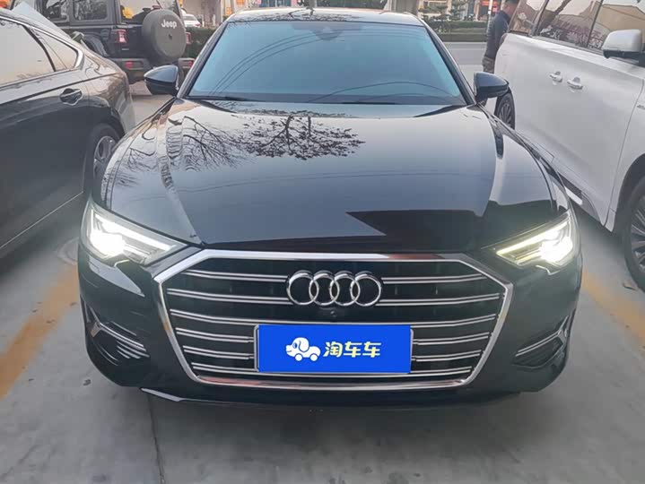 Фото 2 - Audi A6L