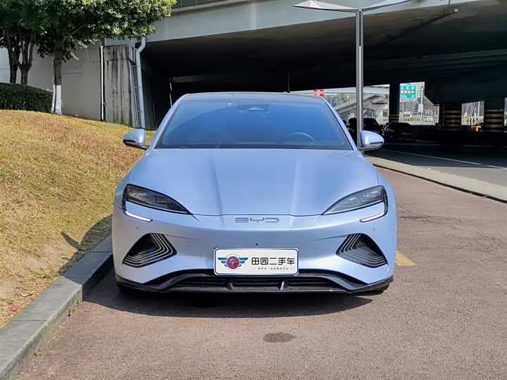 Фото 2 - BYD Seal