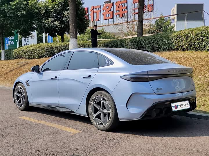 Фото 4 - BYD Seal