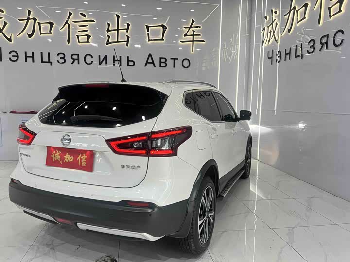 Фото 3 - Nissan Qashqai