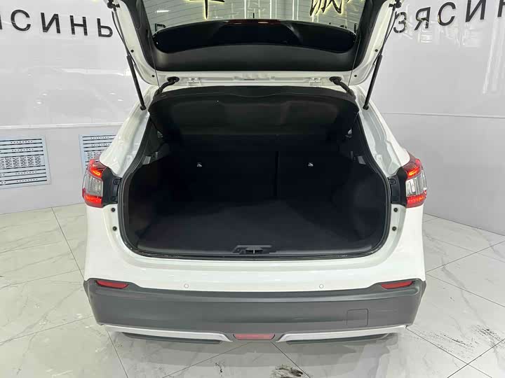 Фото 9 - Nissan Qashqai