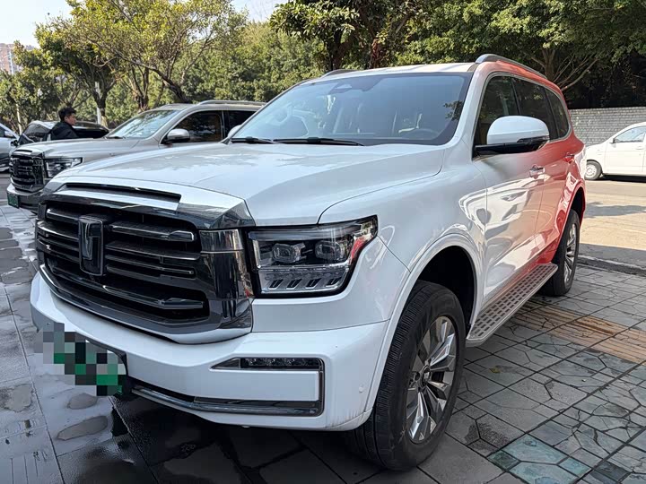 Фото 1 - Tank 500 Hybrid