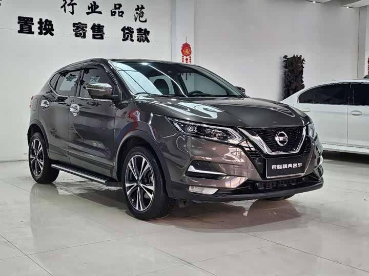 Фото 2 - Nissan Qashqai