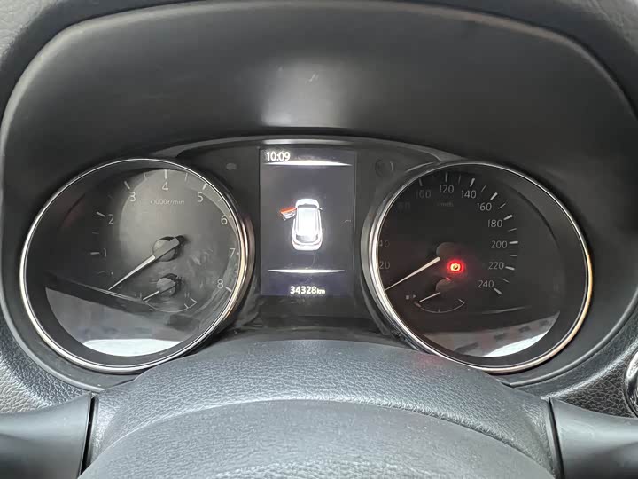 Фото 6 - Nissan Qashqai