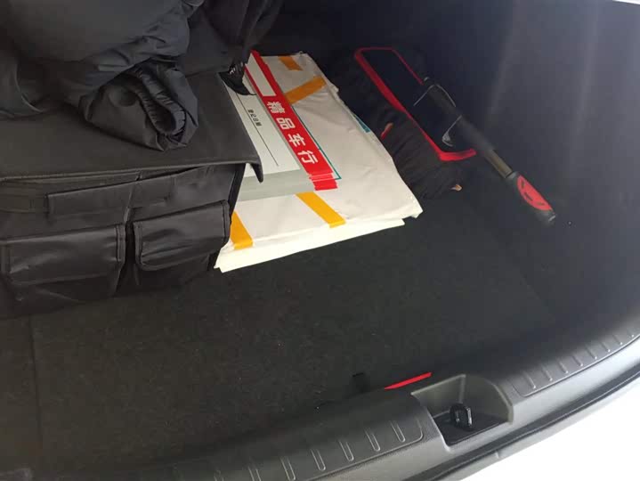 Фото 4 - Honda Civic