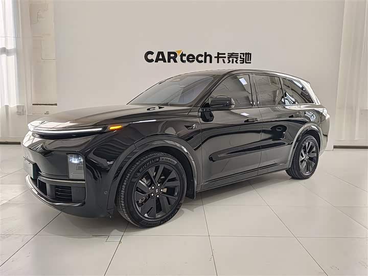 Фото 1 - LiXiang L8