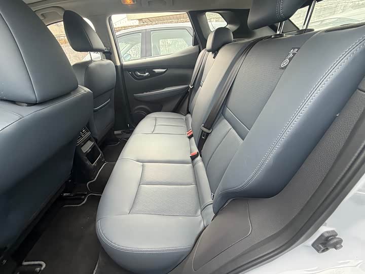 Фото 6 - Nissan Qashqai