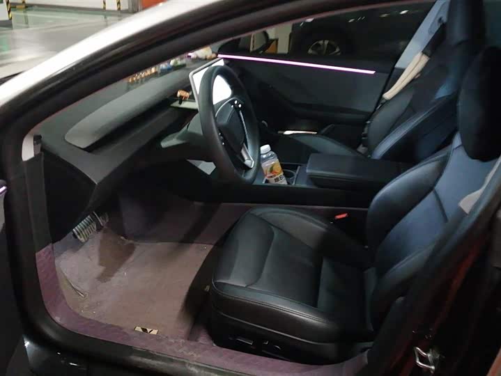 Фото 9 - Tesla Model 3