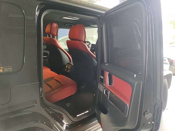 Фото 4 - Mercedes-Benz G-Class AMG