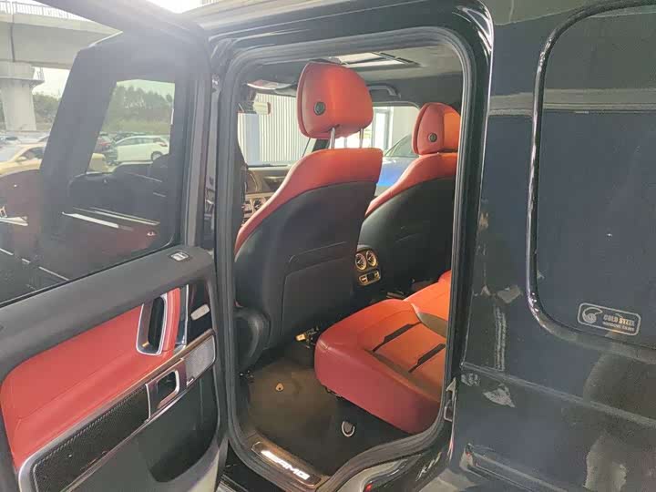 Фото 6 - Mercedes-Benz G-Class AMG