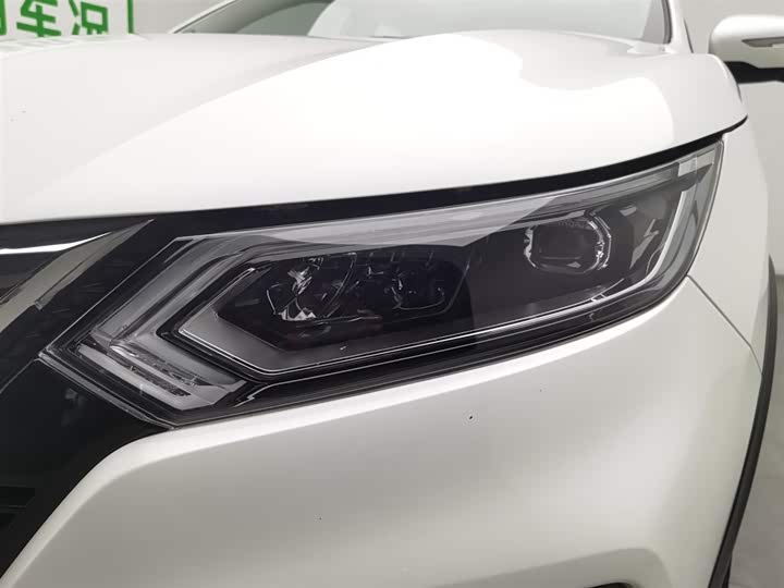 Фото 7 - Nissan Qashqai