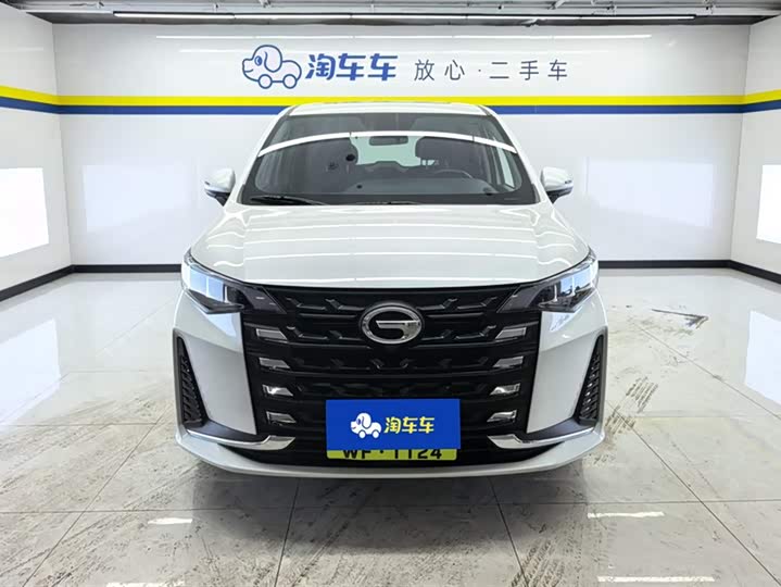 Фото 2 - GAC Trumpchi M6