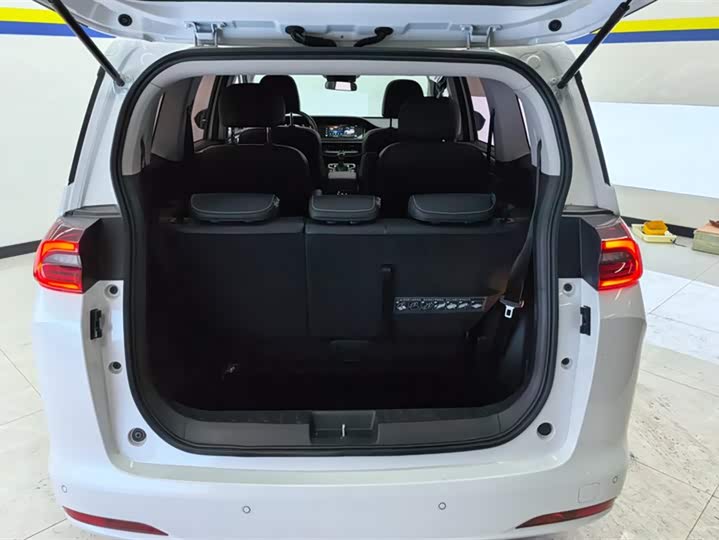 Фото 4 - GAC Trumpchi M6