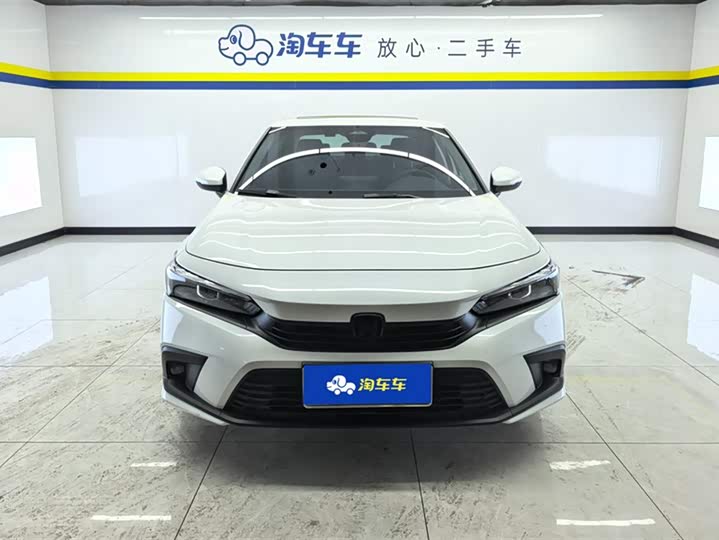 Фото 2 - Honda Civic