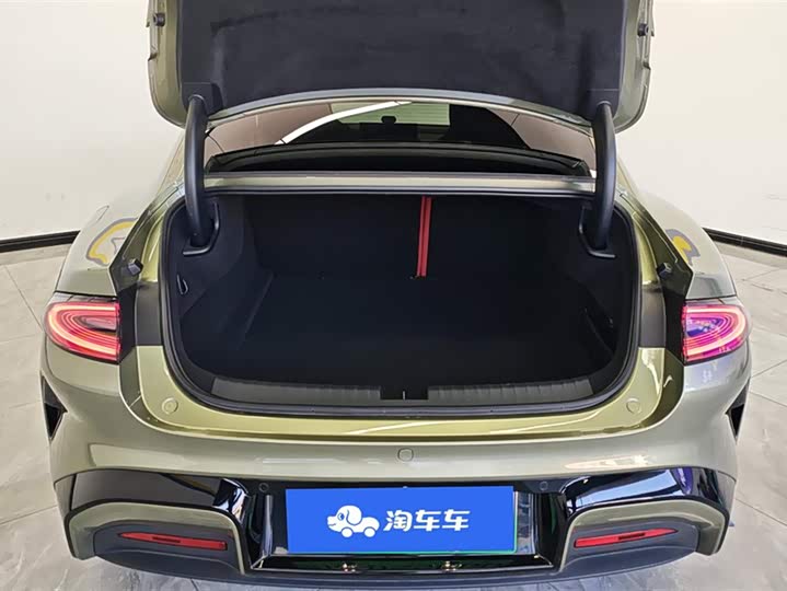 Фото 4 - Xiaomi SU7