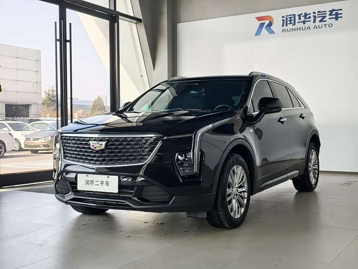 Фото 1 - Cadillac XT4