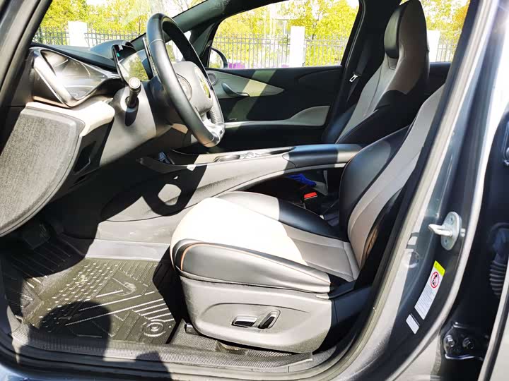 Фото 5 - BYD Dolphin