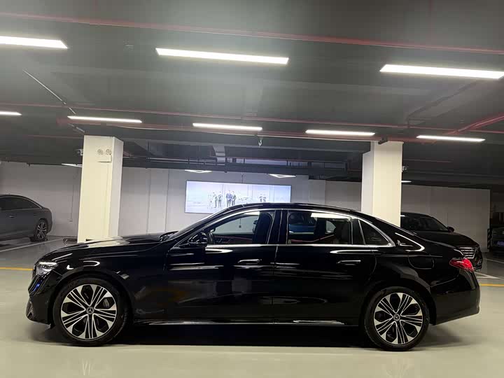 Фото 8 - Mercedes-Benz E-Class Hybrid