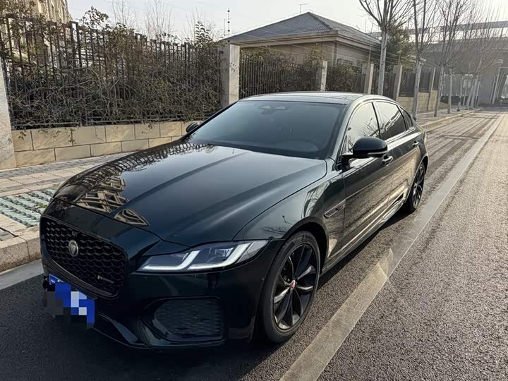 Фото 1 - Jaguar XF L