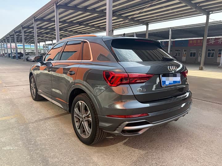 Фото 6 - Audi Q3