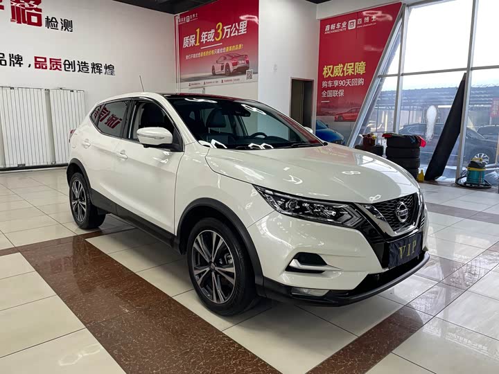 Фото 3 - Nissan Qashqai