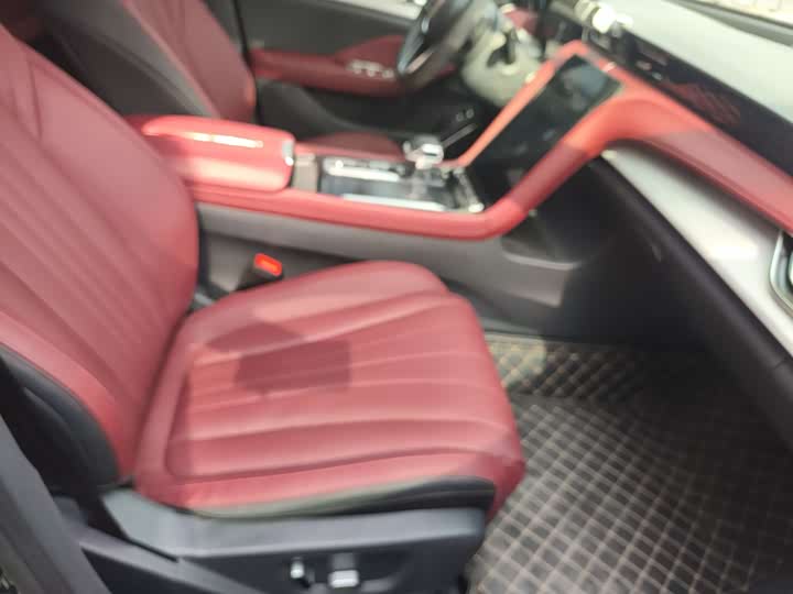 Фото 8 - Hongqi H5