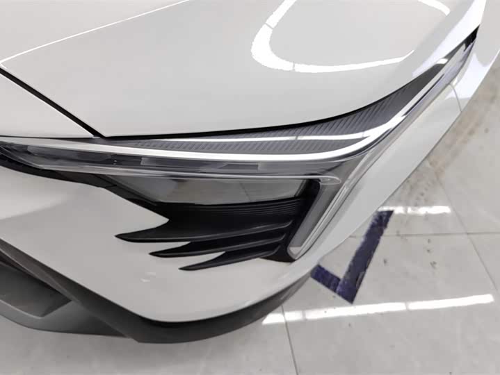 Фото 5 - Bestune B70S