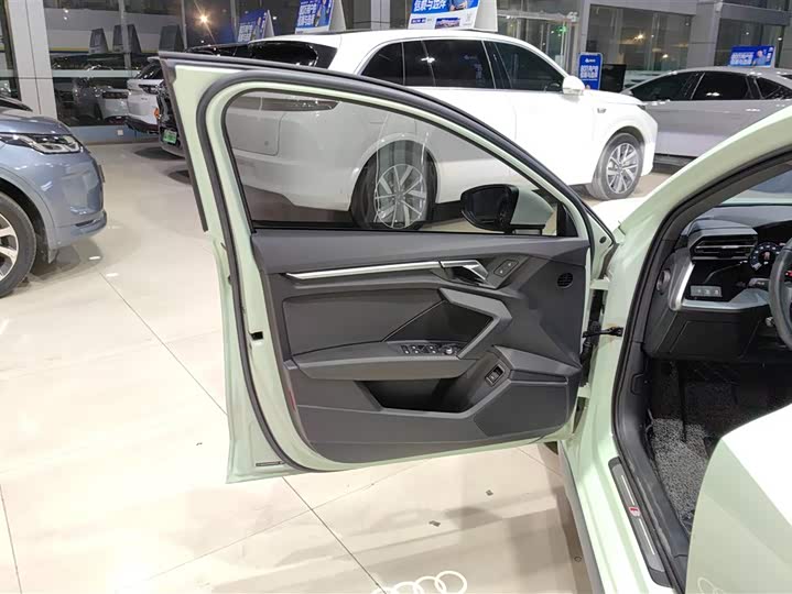 Фото 7 - Audi A3