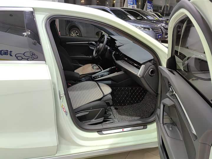 Фото 8 - Audi A3